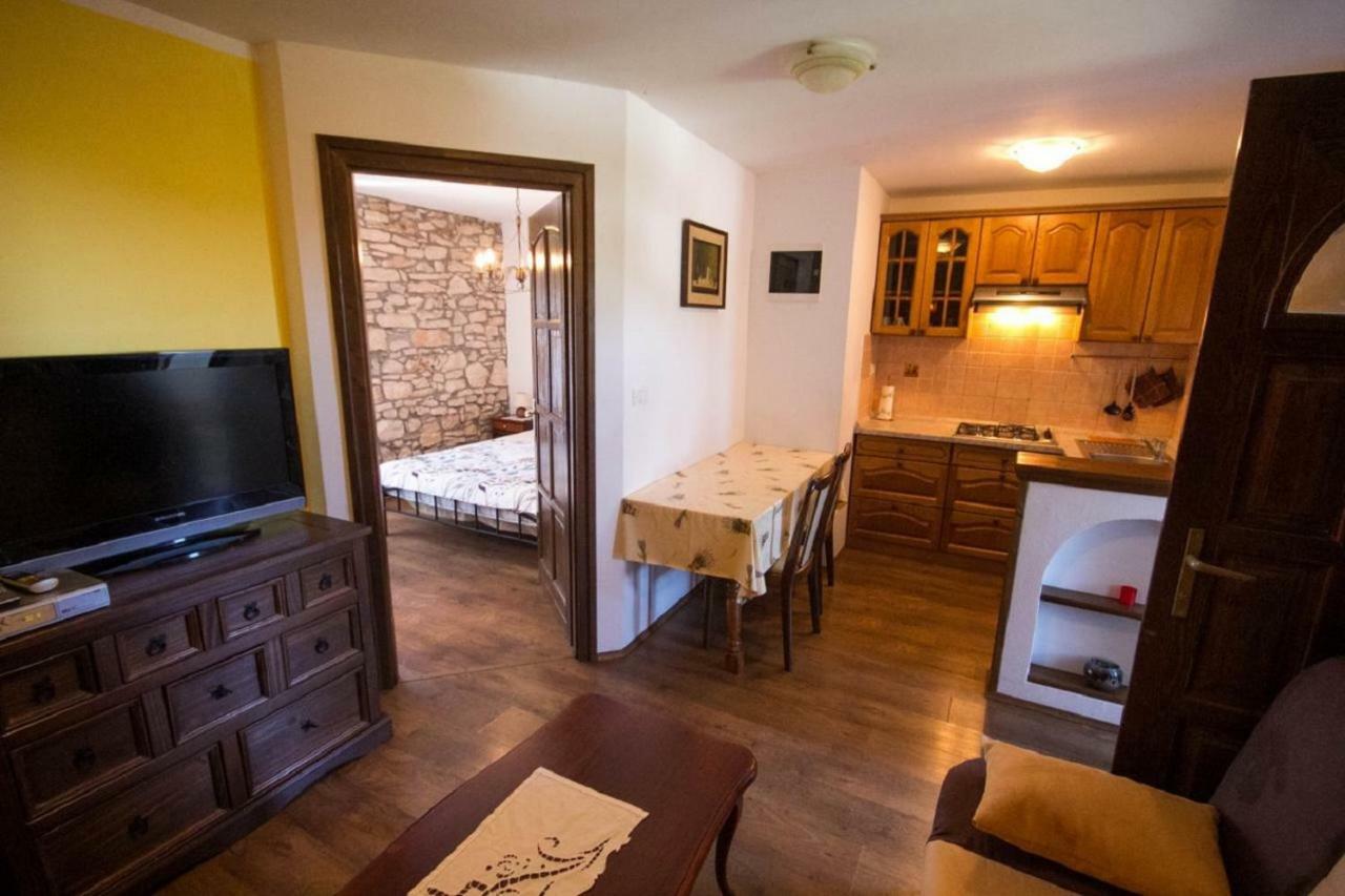 Rade Stancijeta Apartments Novigrad Istria Buitenkant foto